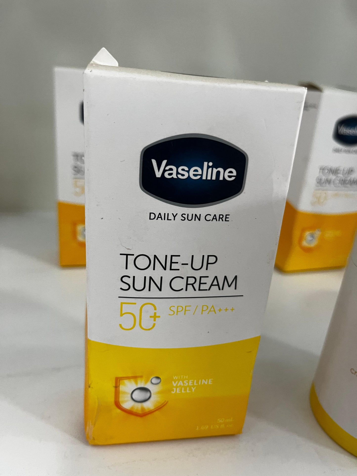 Vaseline Daily Sun Care Tone-Up SPF 50+ PA+++ – 50ml - Nuno Pharma