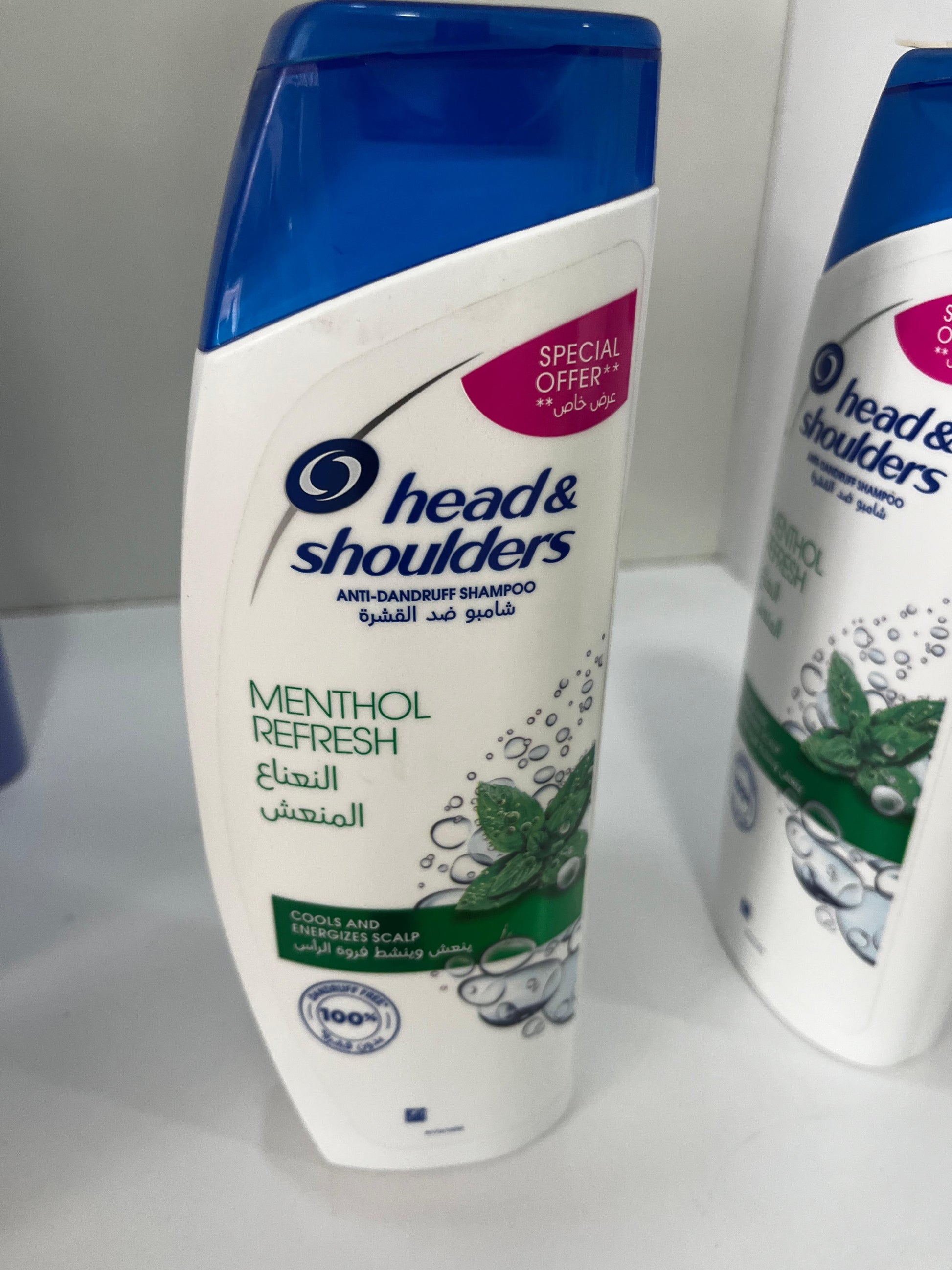 Head & Shoulders Anti-Dandruff Shampoo – Menthol Refresh – 400ml - Nuno Pharma